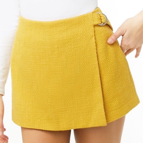 Forever 21 Dresses & Skirts - Forever 21 skort!